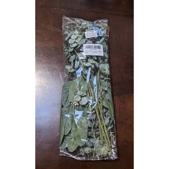 New Mixed Eucalyptus Leaves Stems Bulk Artificial Eucalyptus Leaves Sprays Faux - Picture 2 of 3